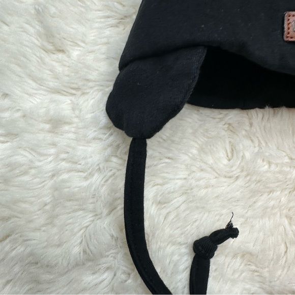 Vamos Hat With Pom-Pom Black Size 0-6 Months - Picture 6 of 16